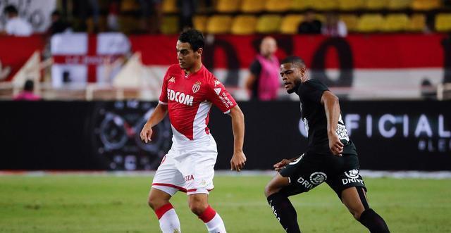 背身拿球和 背身拿球和